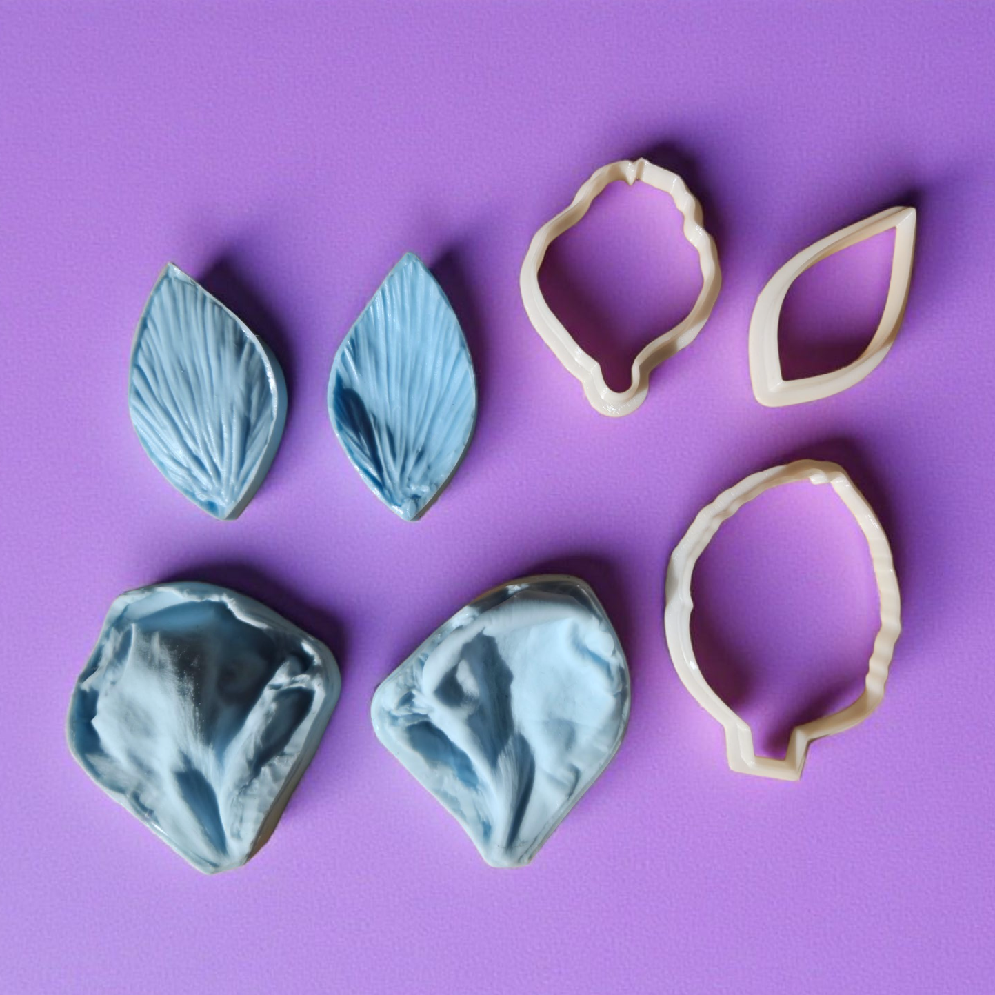 Foremki do wosku mieczyk